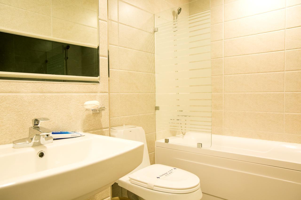 Major Hotel 2 Jeju Bagian luar foto